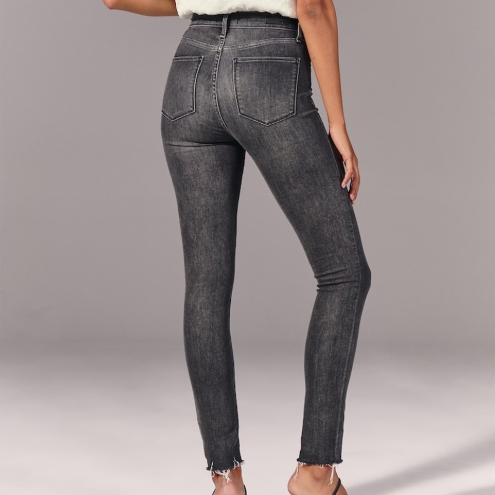 A&F High Rise Super Skinny Jeans - Picture 2 of 5
